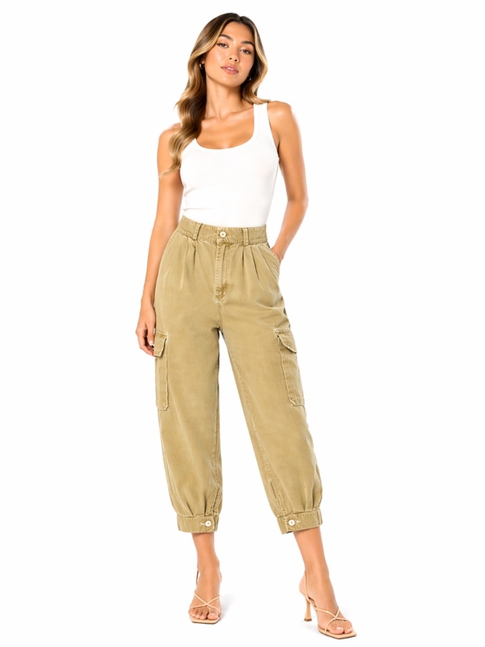 Vintage Sasson Jeans Tan Cuffed Cargo Pants w Dart Detail – Size 26
